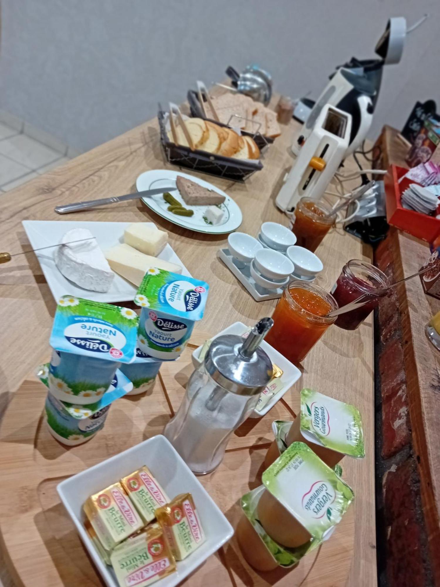 Bed and Breakfast Au Cheval Noir Quaëdypre Zewnętrze zdjęcie