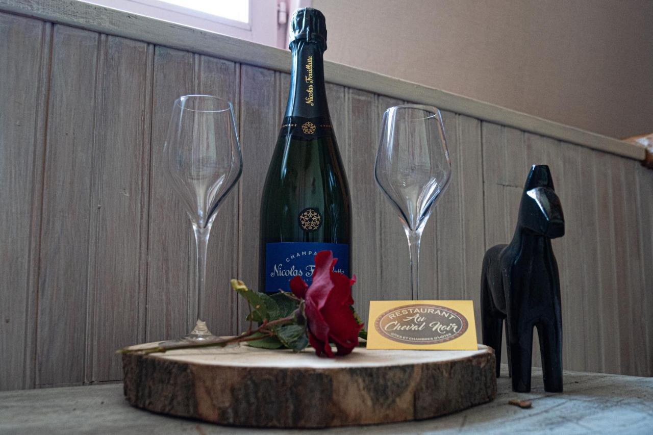 Bed and Breakfast Au Cheval Noir Quaëdypre Zewnętrze zdjęcie